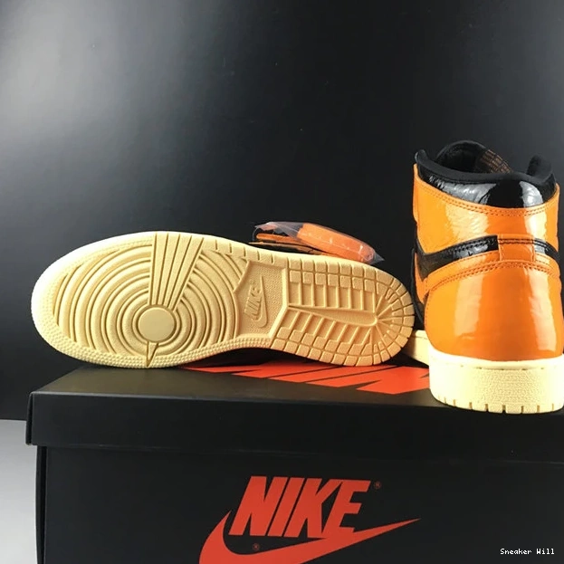 555088- StreetReady 1356 Backboard 548 Jordan1 Retro Shattered 0612